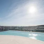 Saudade - 1 Bedroom And Shared Pool In Campolide